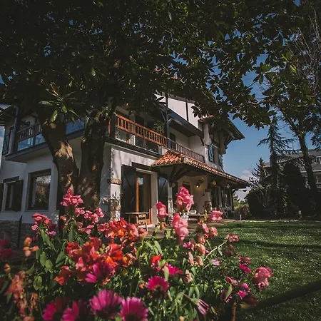 Lorenea Hotel Hondarribia
