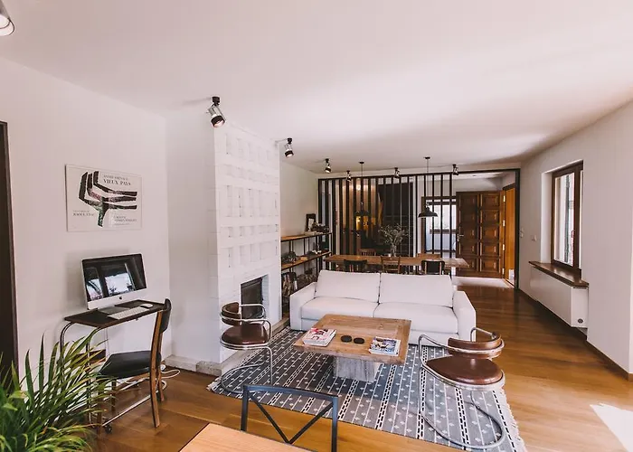 Lorenea 宏达瑞比亚